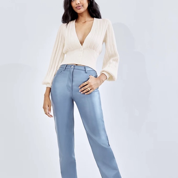 Wilfred Thais Plunge Cardigan - Picture 2 of 11